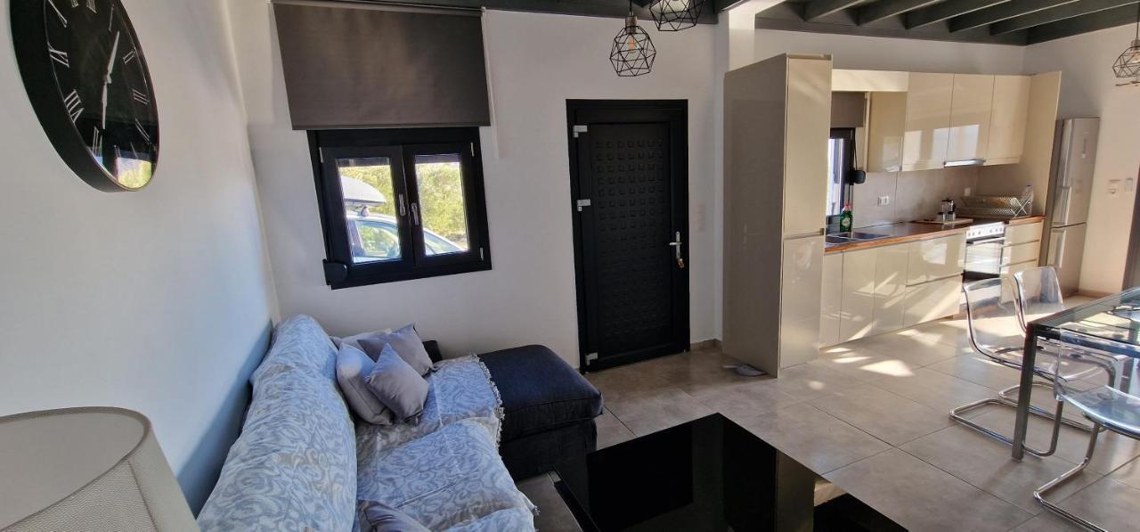 Casa Di Olive, All Seasons Accommodation Goudhouros Exteriör bild